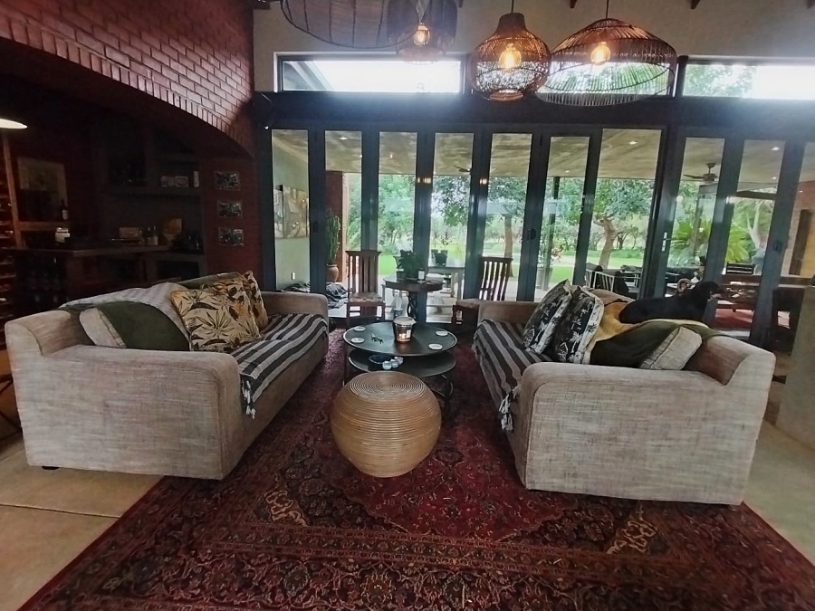 Commercial Property for Sale in Doornlaagte A H North West